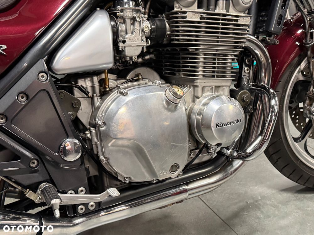 Kawasaki Zephyr - 17