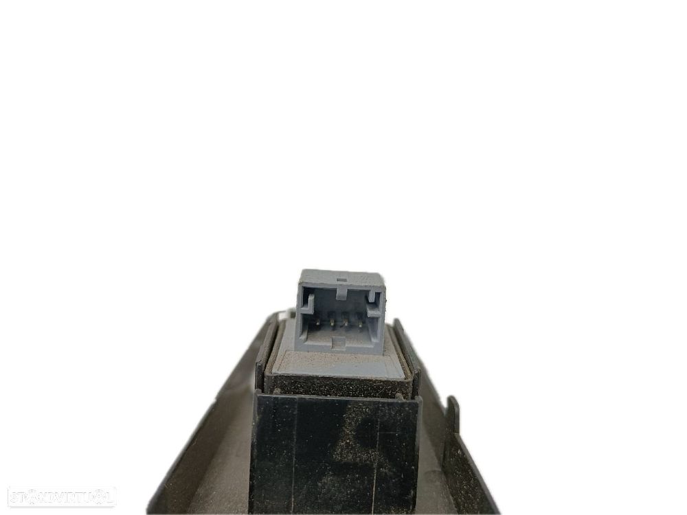 Botão / Botões / Comutador Vidro Dto Audi A1 (8X1, 8Xk) - 4