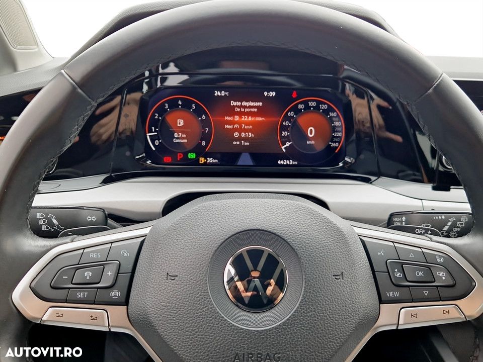Volkswagen Golf 1.5 eTSI ACT DSG MHEV Life - 19