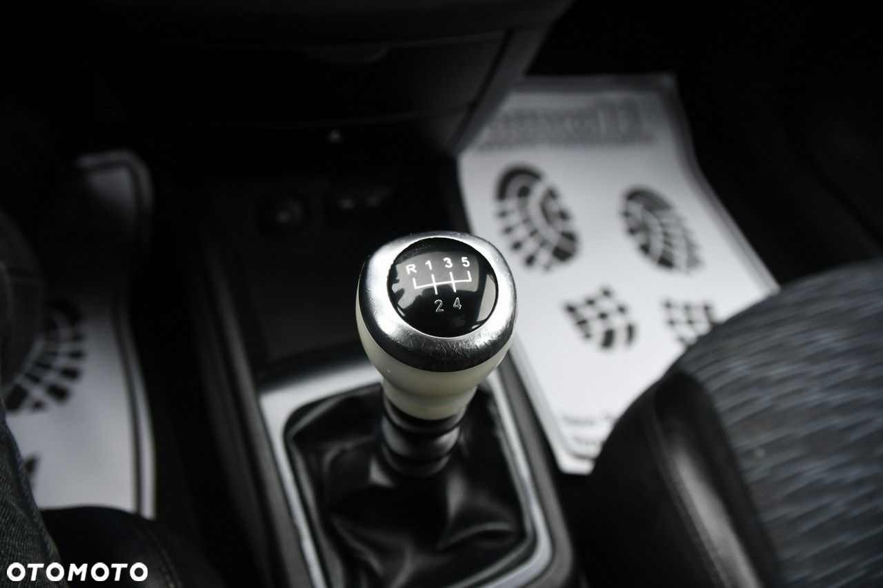Kia Ceed - 23