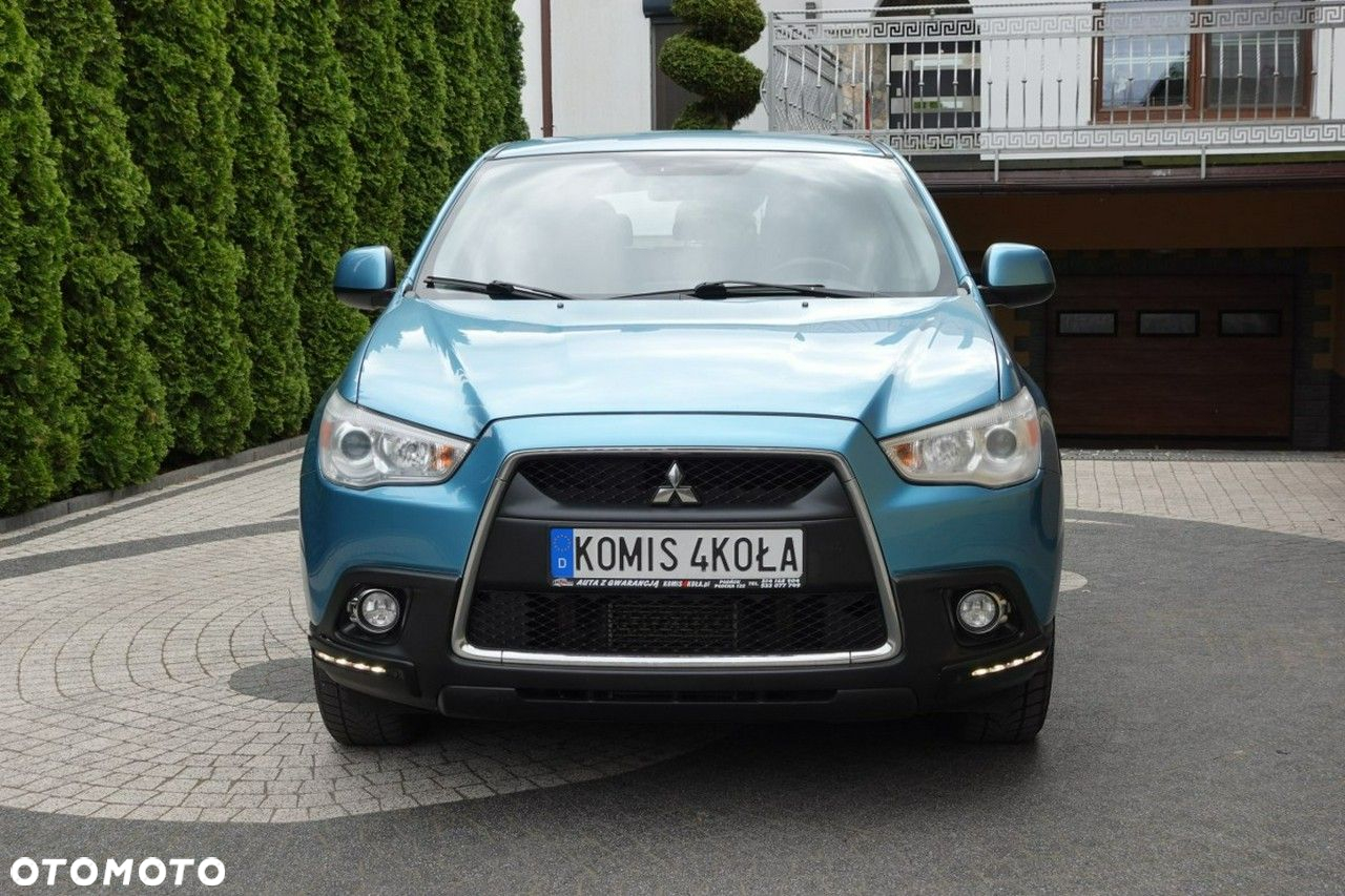 Mitsubishi ASX - 10