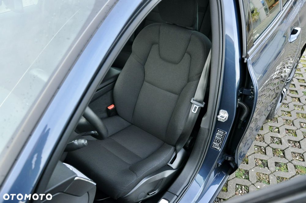 Volvo V60 B3 B Geartronic Momentum Pro - 21