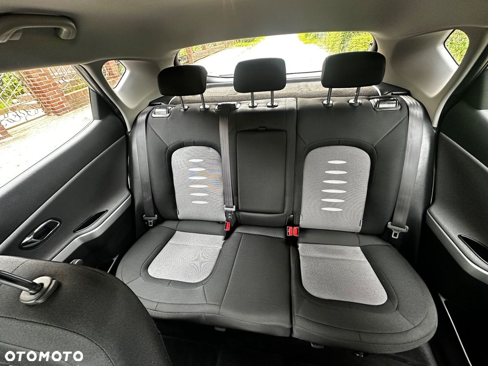 Kia Ceed 1.6 GDI L DCT - 16