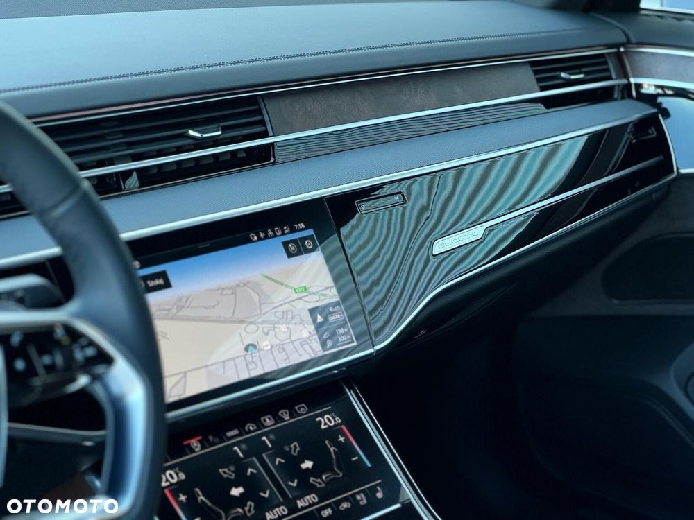 Audi A8 - 14