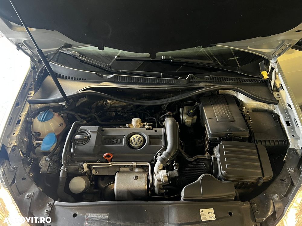 Volkswagen Golf - 11