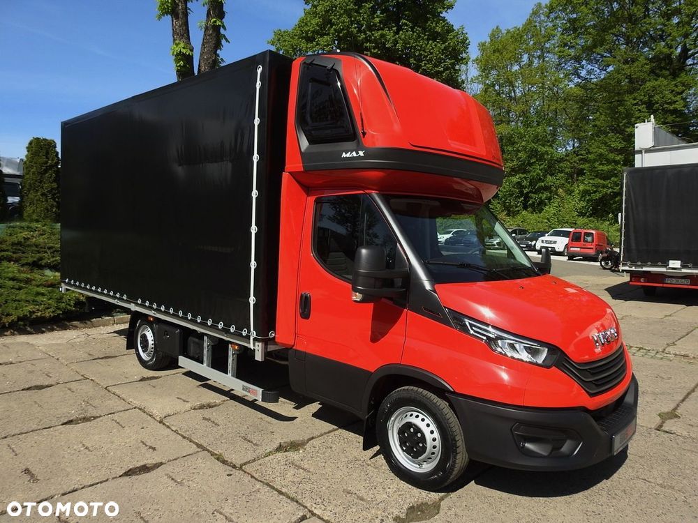 Iveco DAILY NOWY 35S18 CONNECT PLANDEKA 10 PALET WEBASTO KLIMATYZACJA TEMPOMAT NAWIGACJA LEDY ASO  180KM - 5