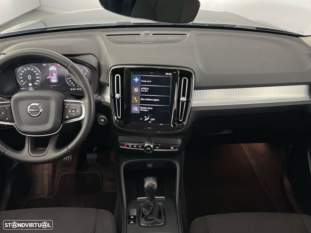 Volvo XC 40 1.5 T3 Momentum - 10