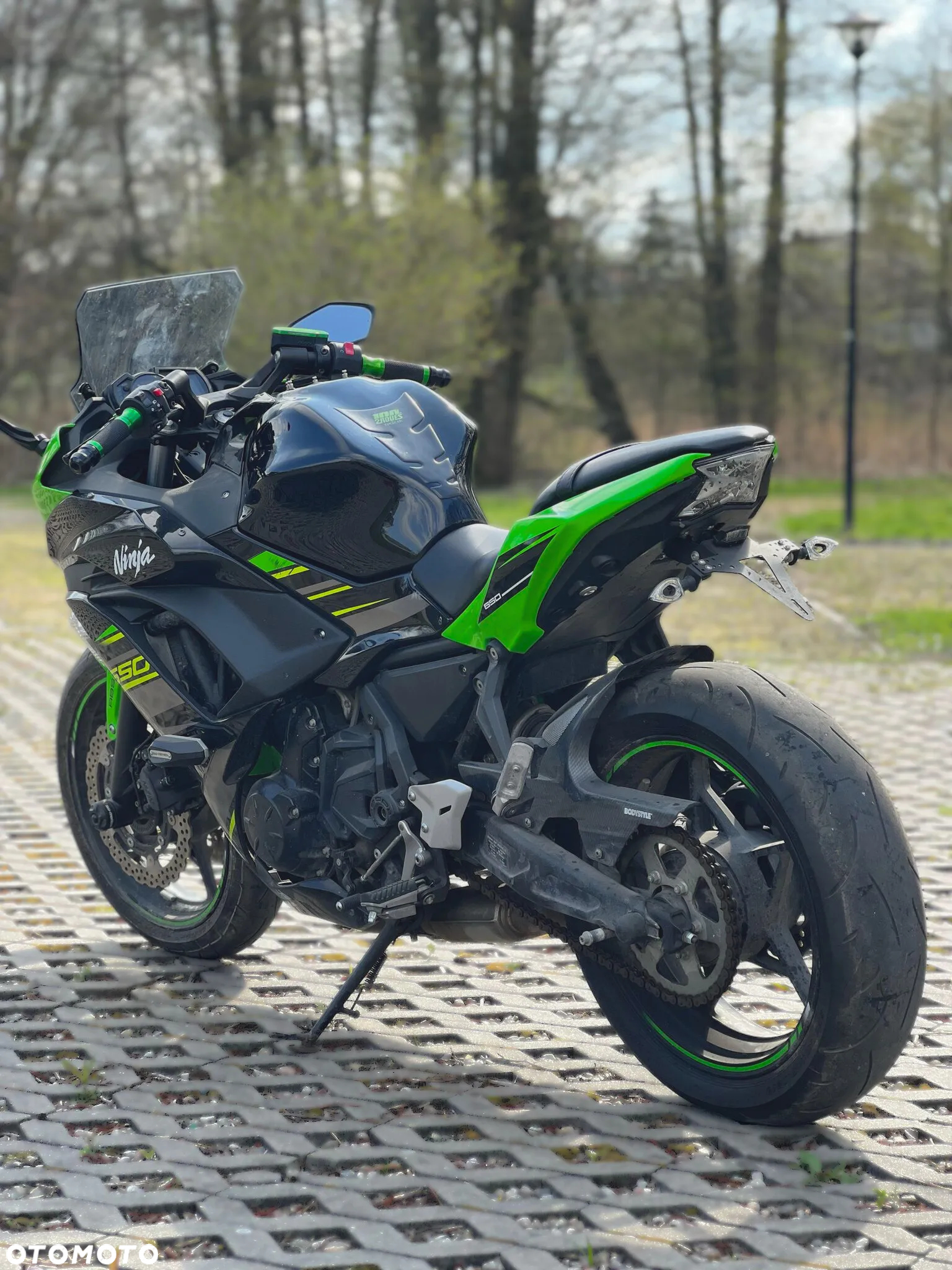 Kawasaki Ninja - 5