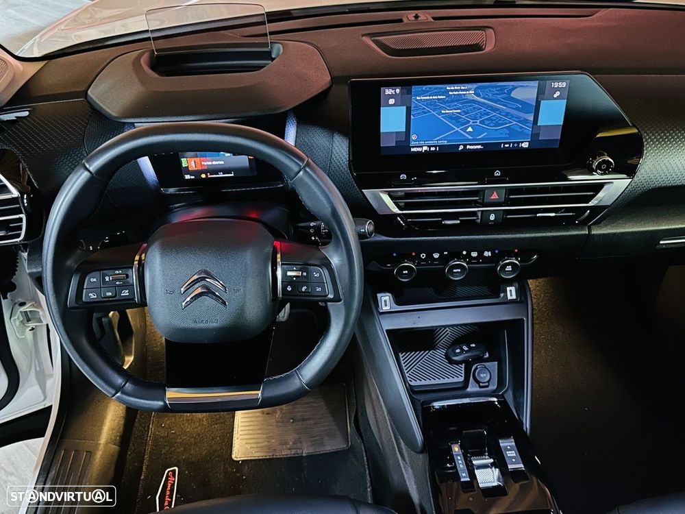 Citroën C4 1.2 PureTech Shine Pack EAT8 - 9