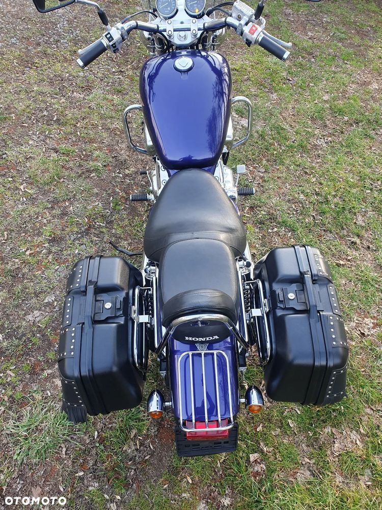 Honda VF - 19