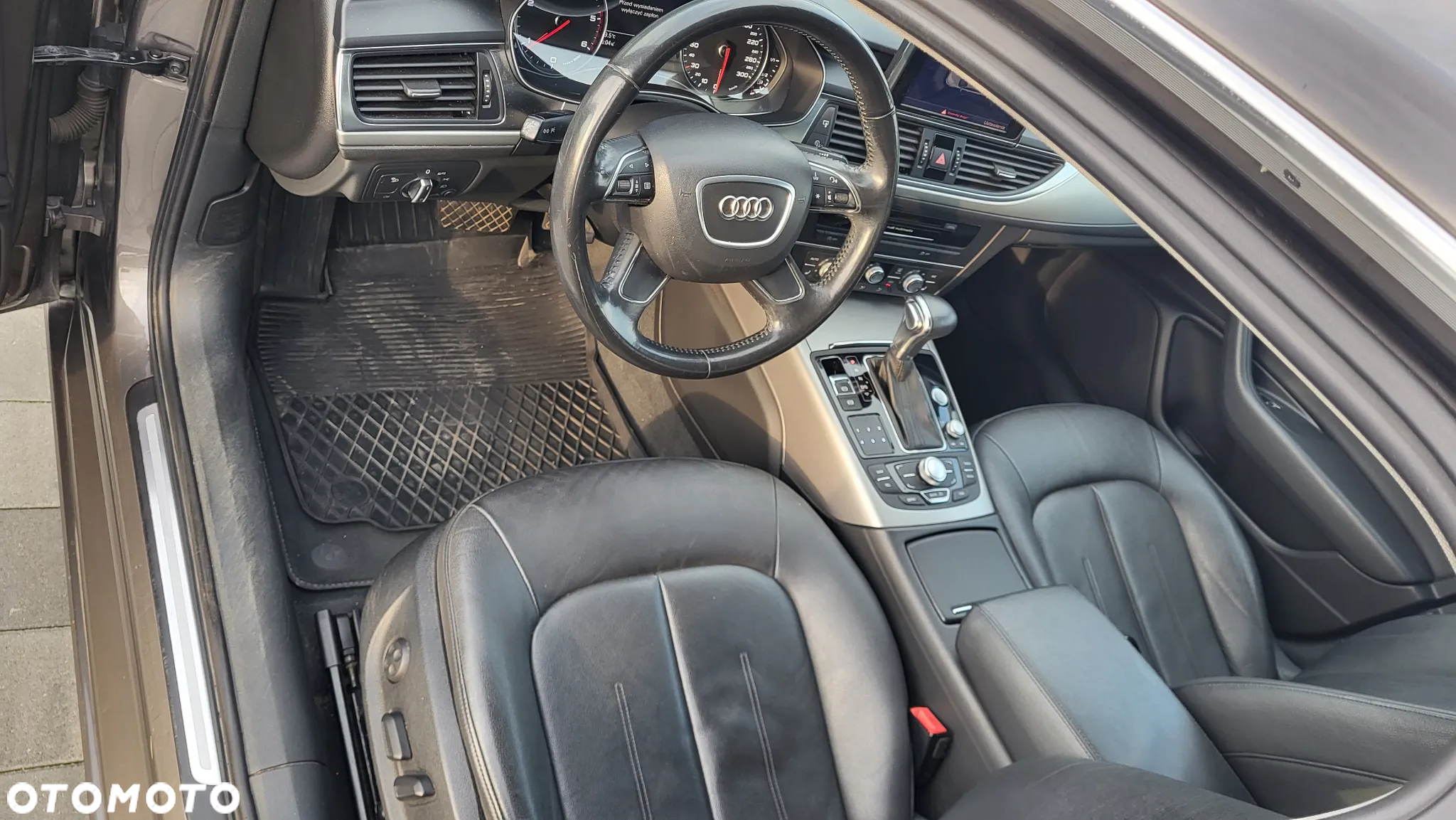 Audi A6 - 8