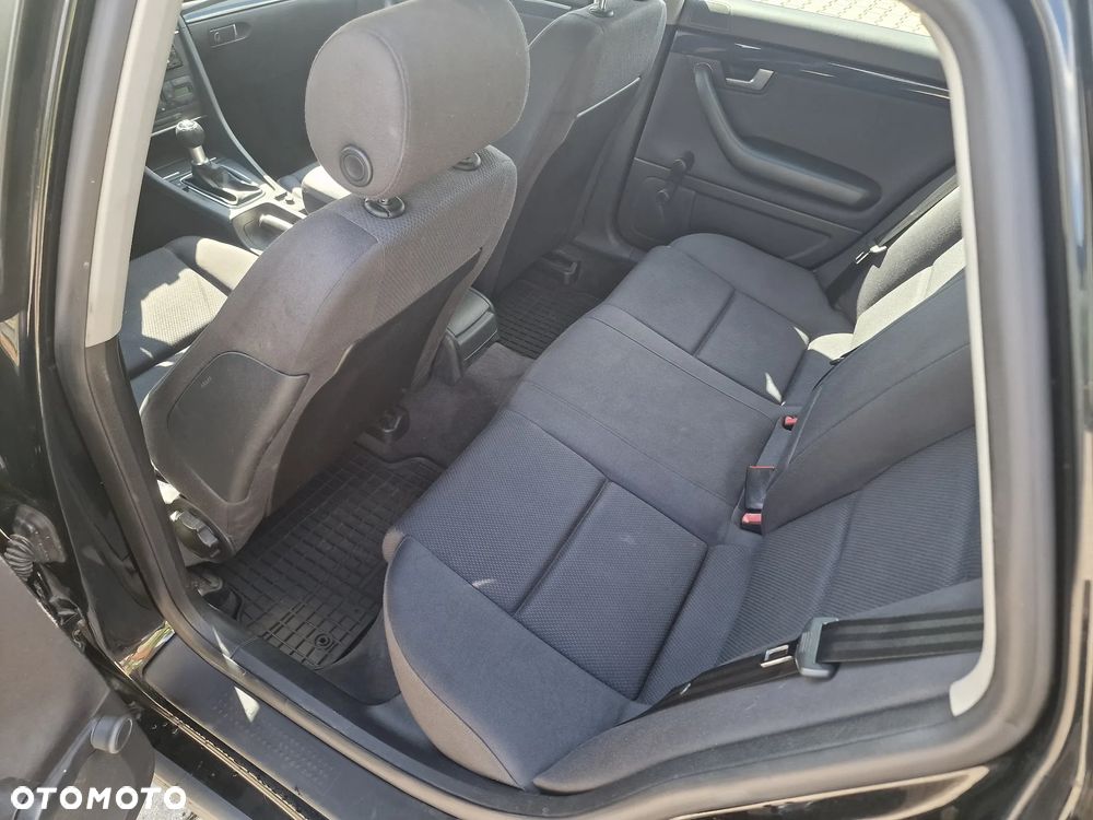 Audi A4 ver-1-6 - 7