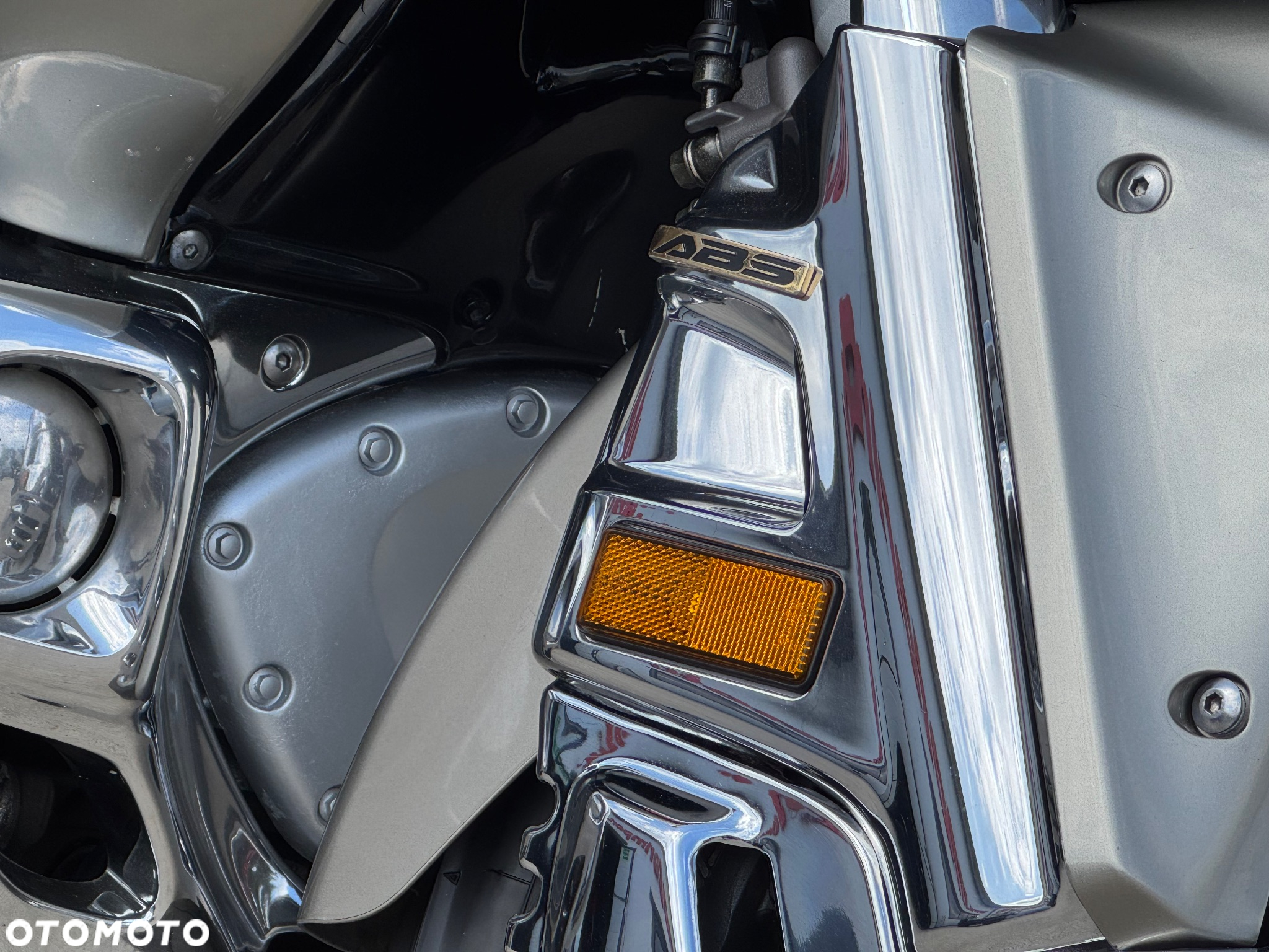 Honda GL - 8