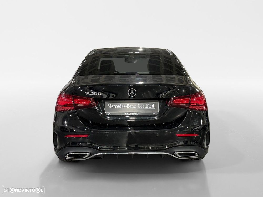 Mercedes-Benz A 200 Limousine - 4