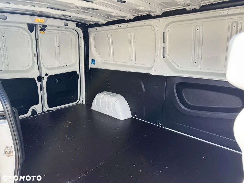Renault Trafic - 4