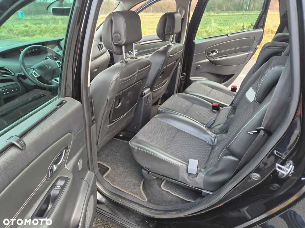 Renault Grand Scenic Energy dCi 130 Start & Stop Euro 6 Bose Edition - 26