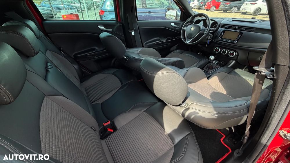 Alfa Romeo Giulietta 2.0 JTDM 16V Sport - 11