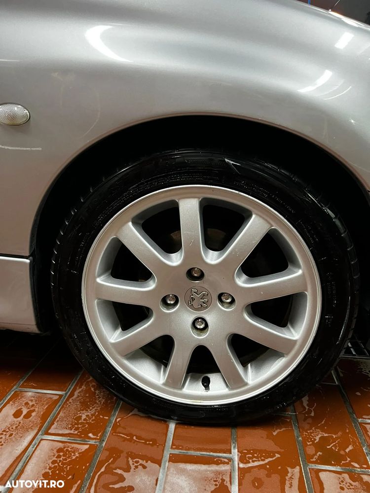 Peugeot 206 CC 1.6 - 15