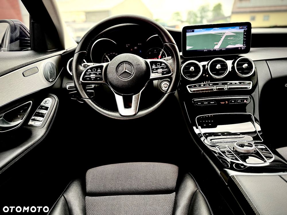 Mercedes-Benz Klasa C 200 d 9G-TRONIC Avantgarde - 29