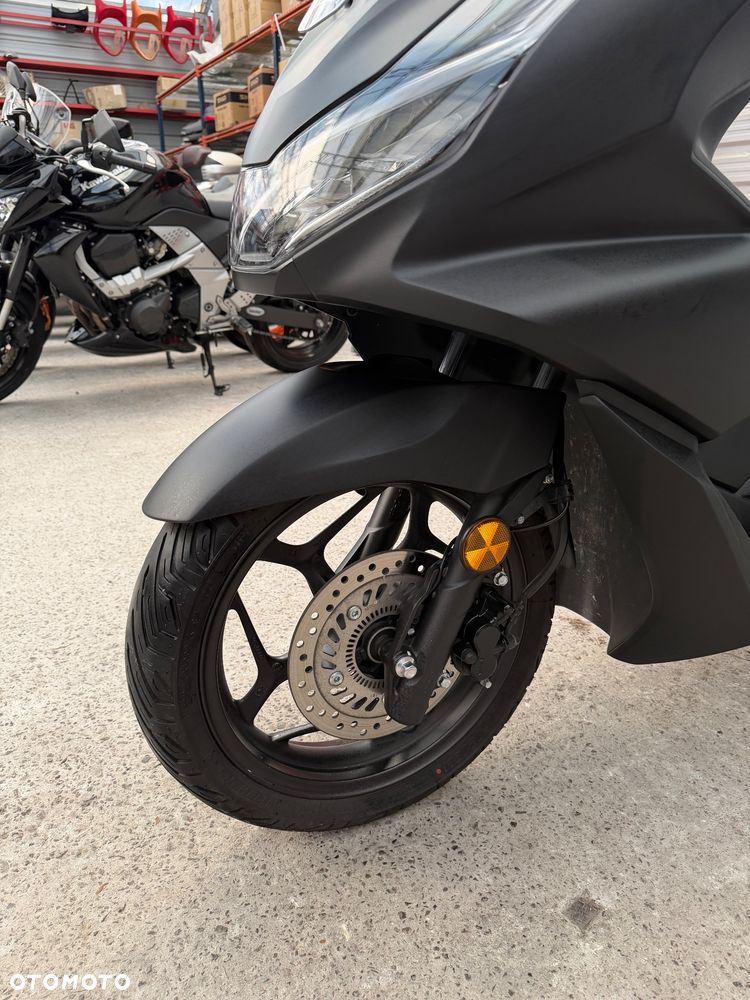 Honda PCX - 12