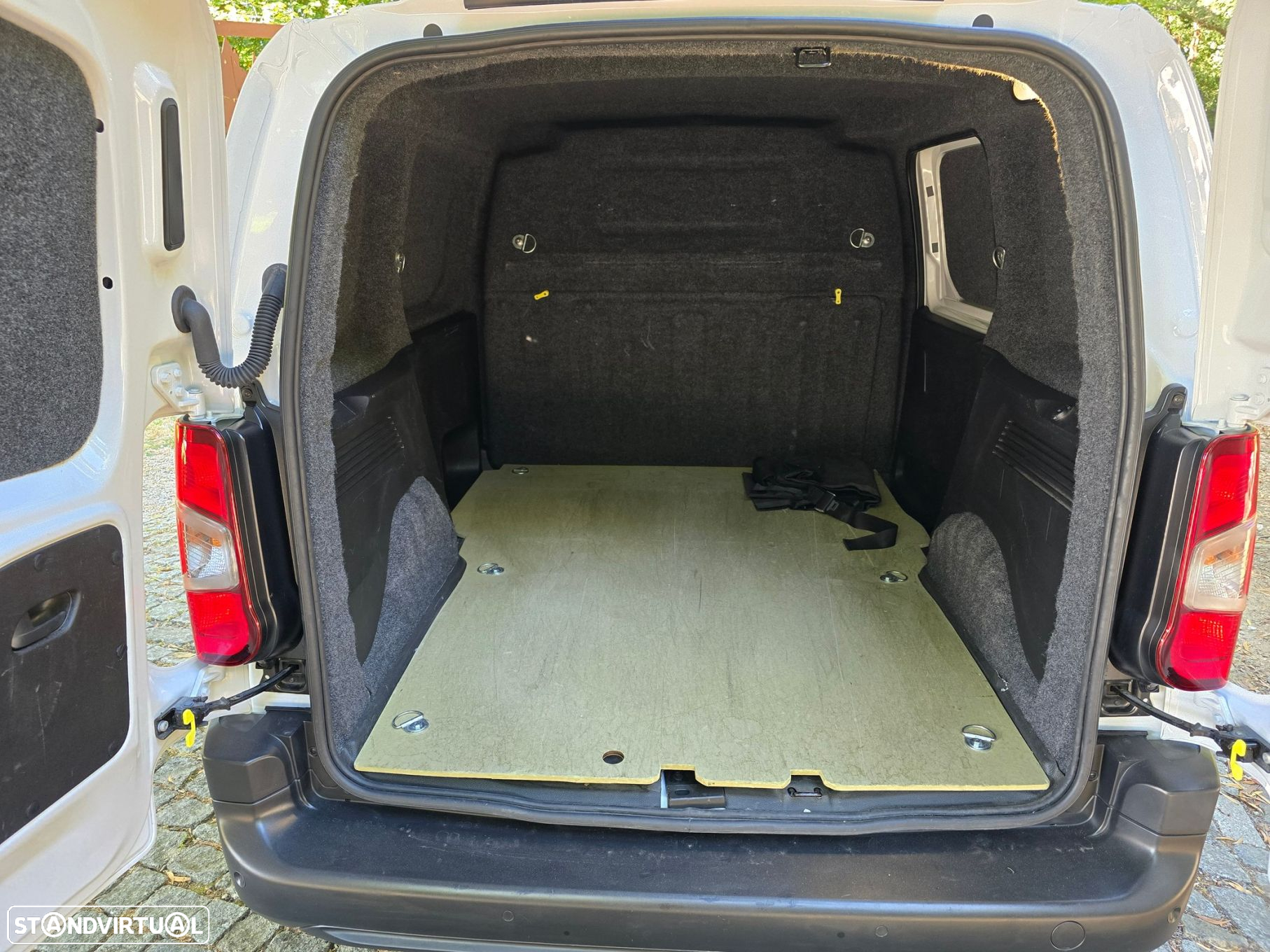Citroën Berlingo 1.5 BlueHDi M - 26