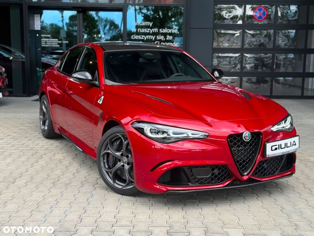 Alfa Romeo Giulia - 5