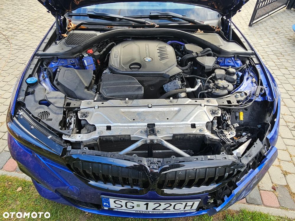 BMW Seria 3 320d xDrive M Sport - 14