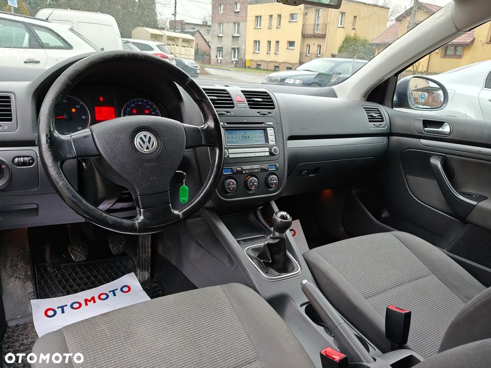 Volkswagen Jetta 1.9 TDI Comfortline - 5