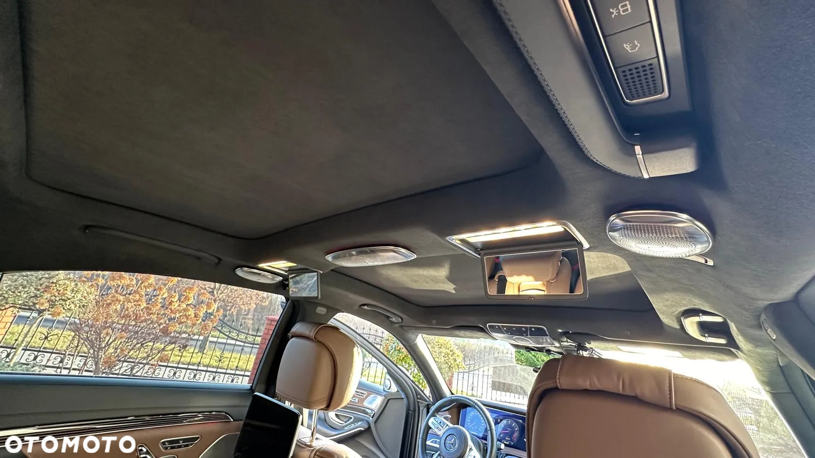 Mercedes-Benz Klasa S 560 4-Matic L 9G-TRONIC - 33