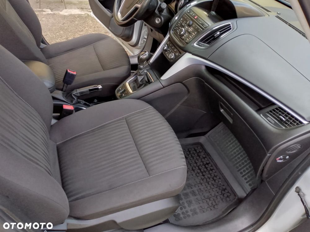 Opel Zafira - 6