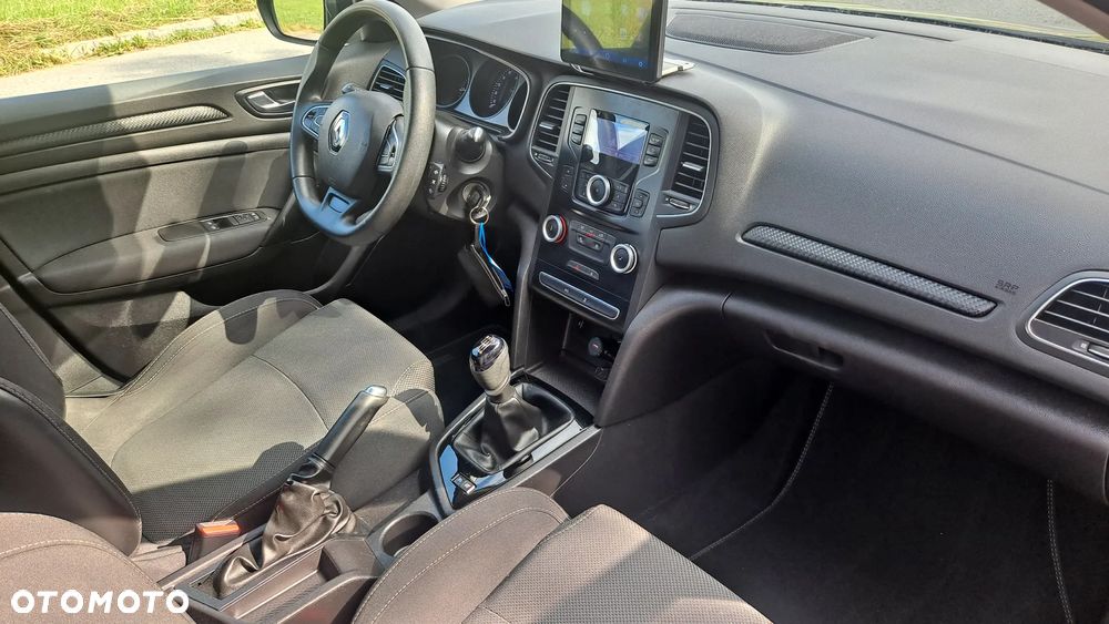 Renault Megane 1.2 Energy TCe Life - 23