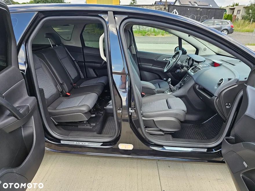 Opel Meriva 1.4 T Cosmo S&S - 18