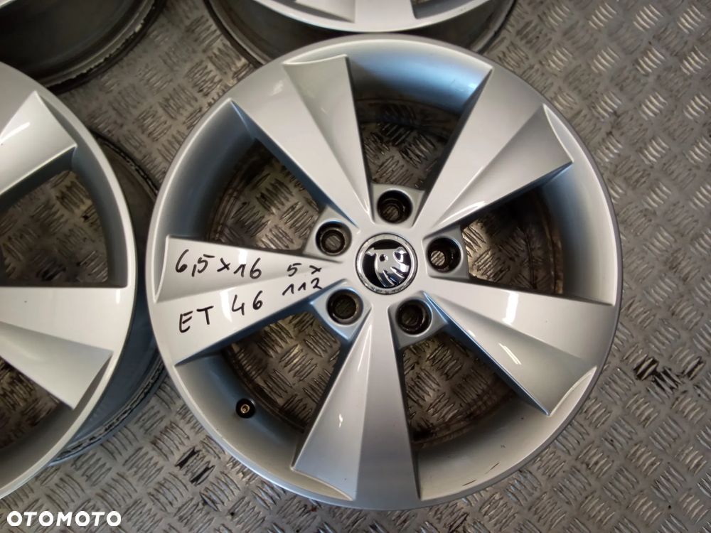 Felgi Skoda Octavia Yeti Karoq Superb 6,5Jx16 et46 5x112 - 6