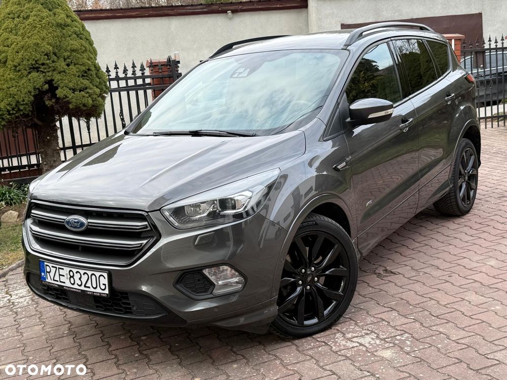 Ford Kuga 2.0 TDCi 4x4 ST-Line - 1