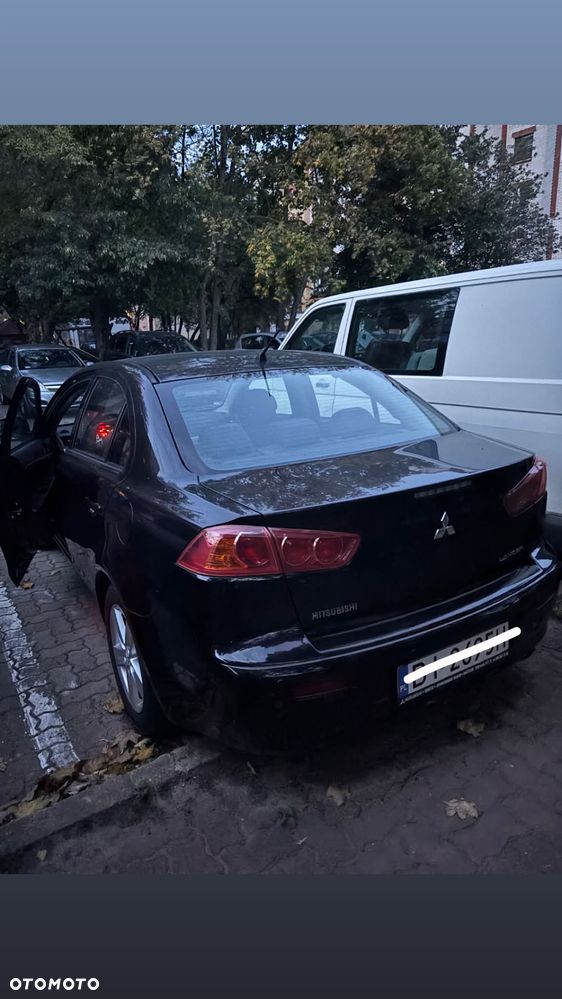 Mitsubishi Lancer - 4