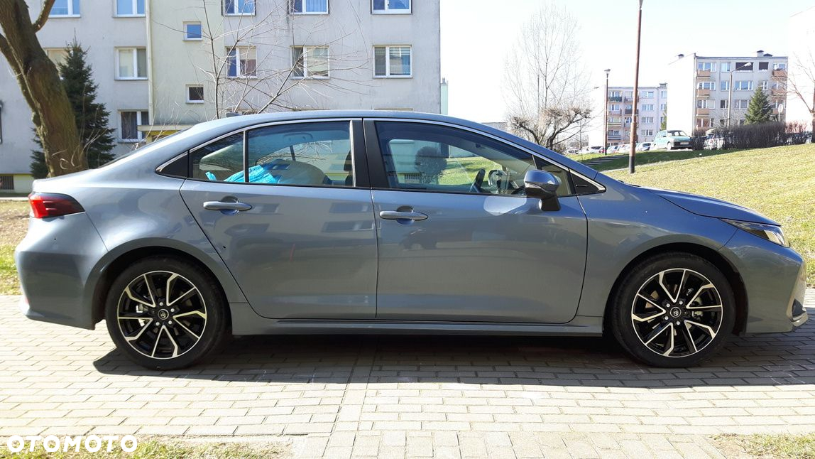 4x Felgi 18 m.in. do TOYOTA Auris Avensis Camry C-HR Corolla Cross Verso Yaris RAV4 - B5463 - 5