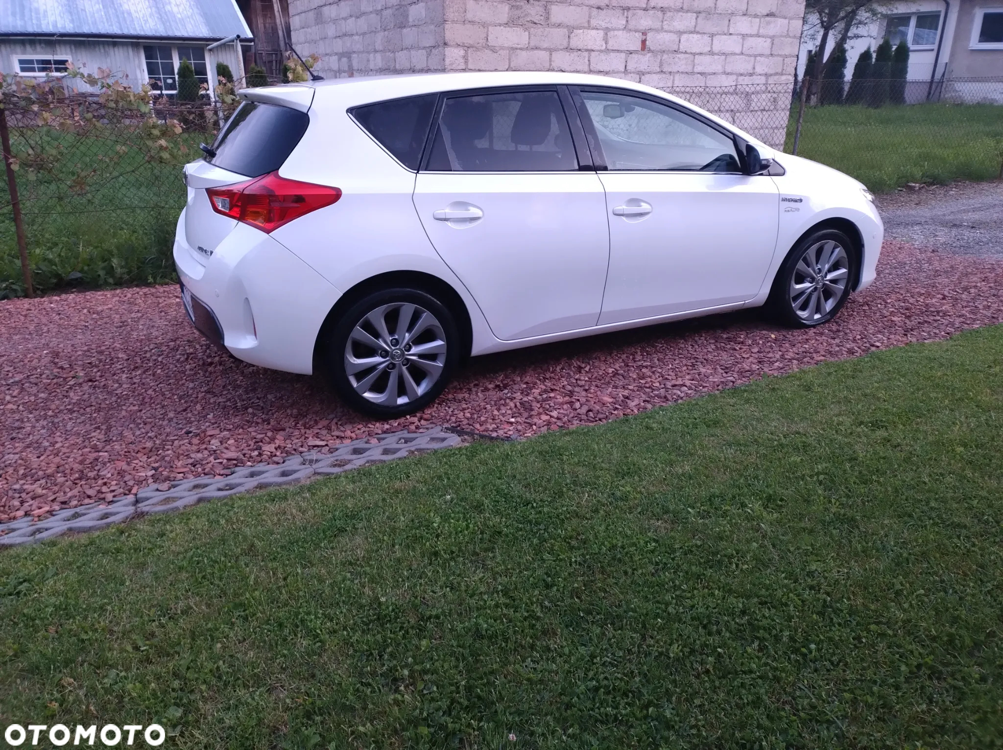 Toyota Auris 1.8 VVT-i Hybrid Automatik Cool - 13