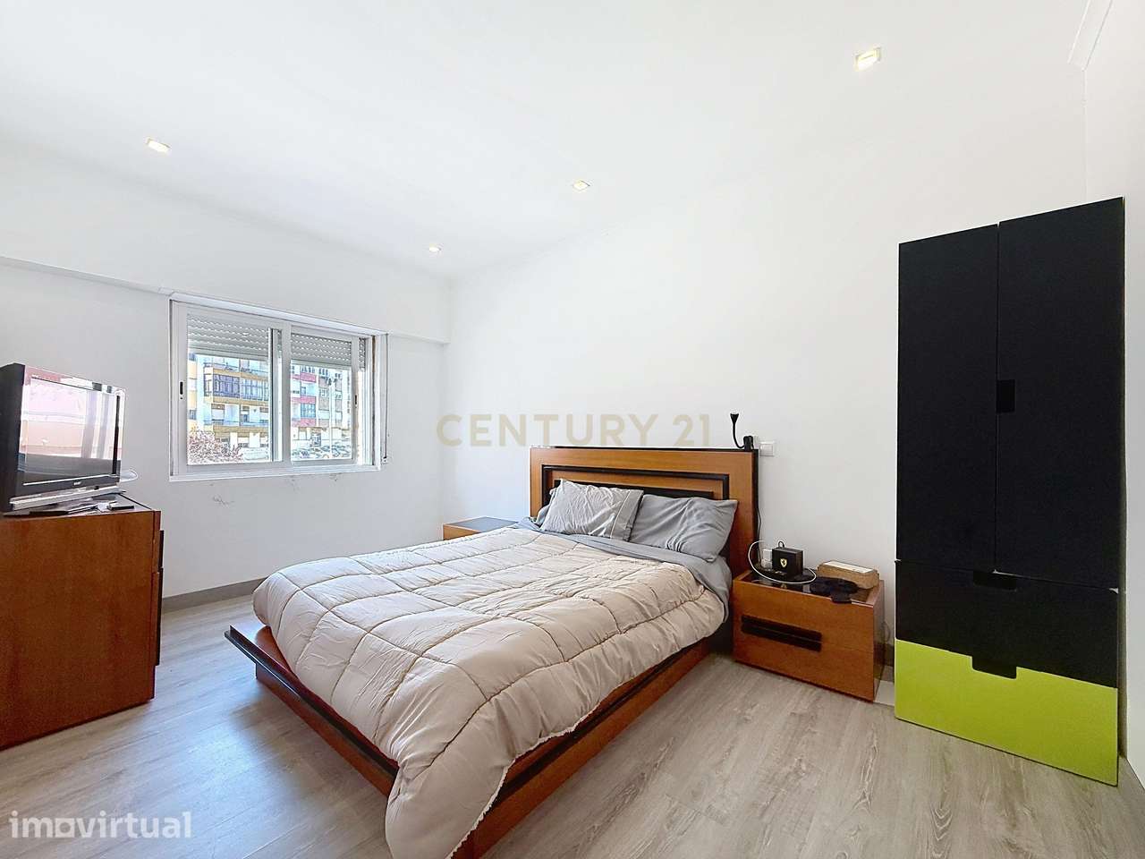 Apartamento T3 em Amora, Seixal - Oportunidade Única! - Grande imagem: 3/29