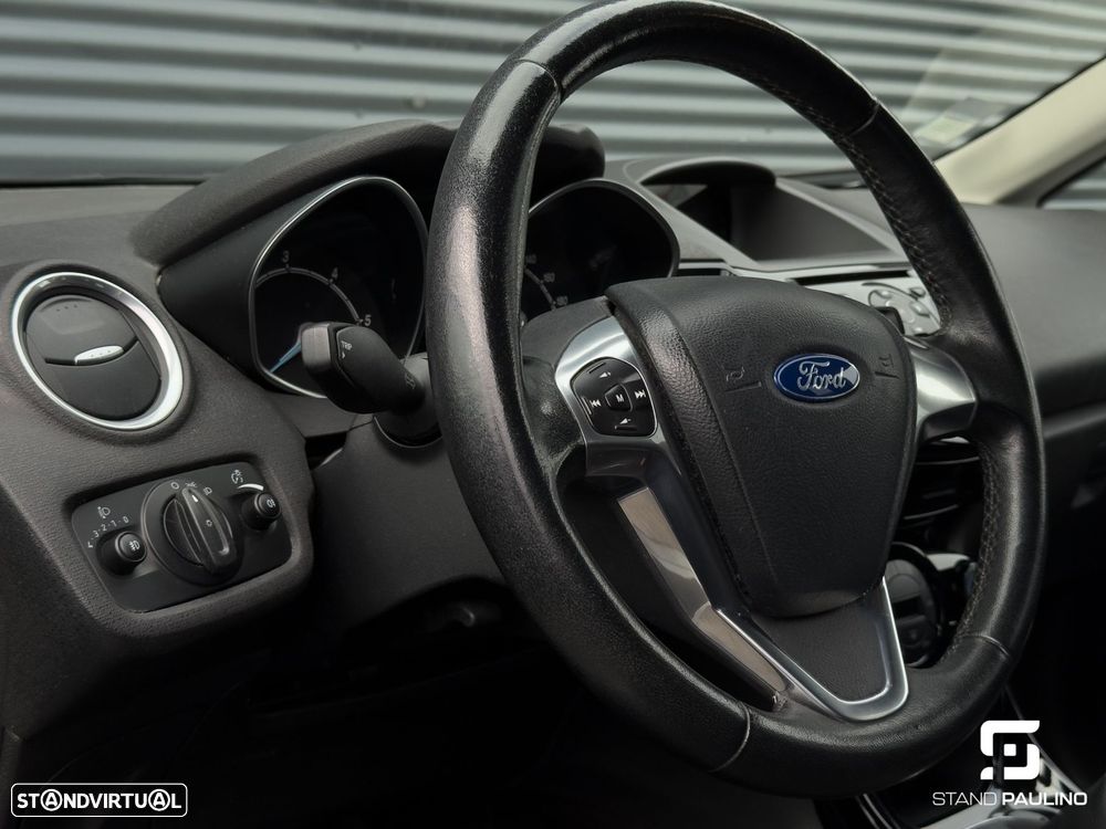 Ford Fiesta 1.5 TDCi Titanium - 26