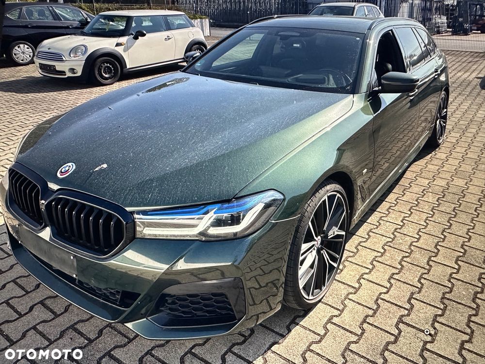 BMW Seria 5 540d xDrive mHEV M Sport sport - 2