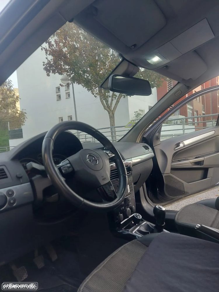 Opel Astra Caravan 1.7 CDTi Cosmo M6 - 1