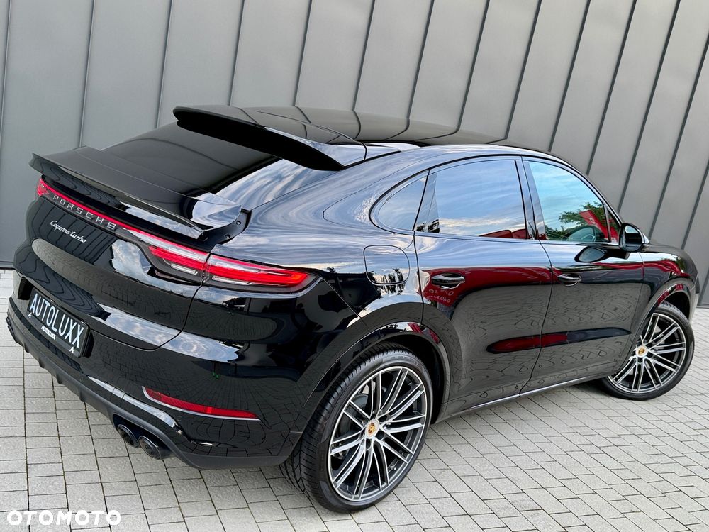 Porsche Cayenne Turbo - 3