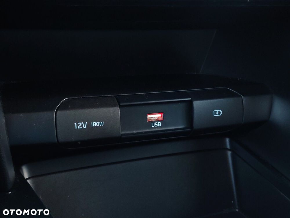 Kia XCeed 1.4 T-GDI M DCT - 23