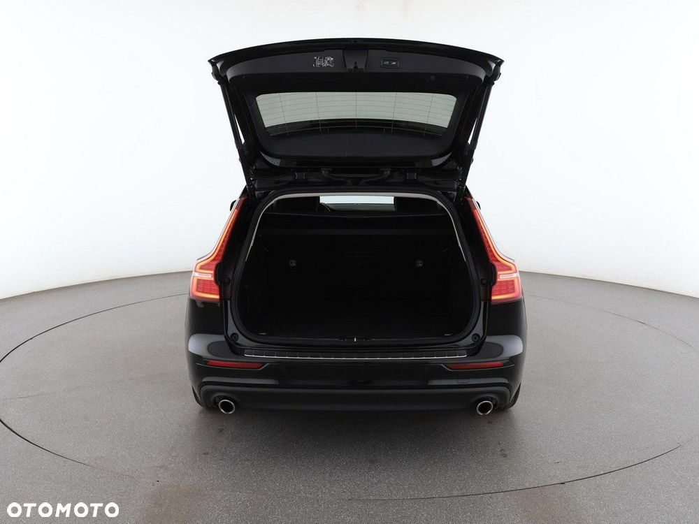 Volvo V60 B4 D Geartronic Momentum Pro - 20
