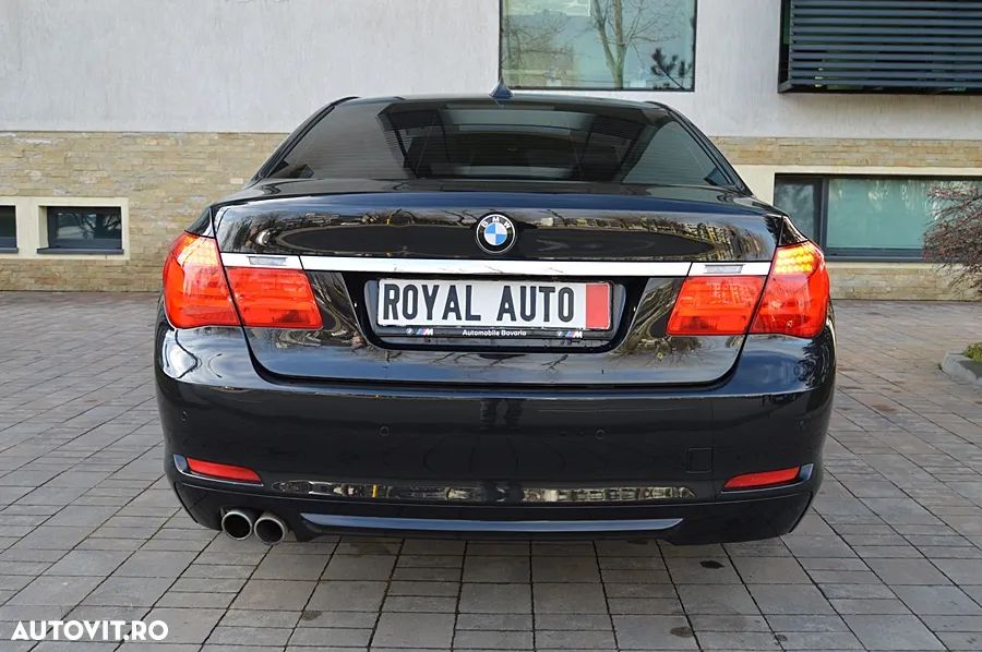 BMW Seria 7 730d - 11