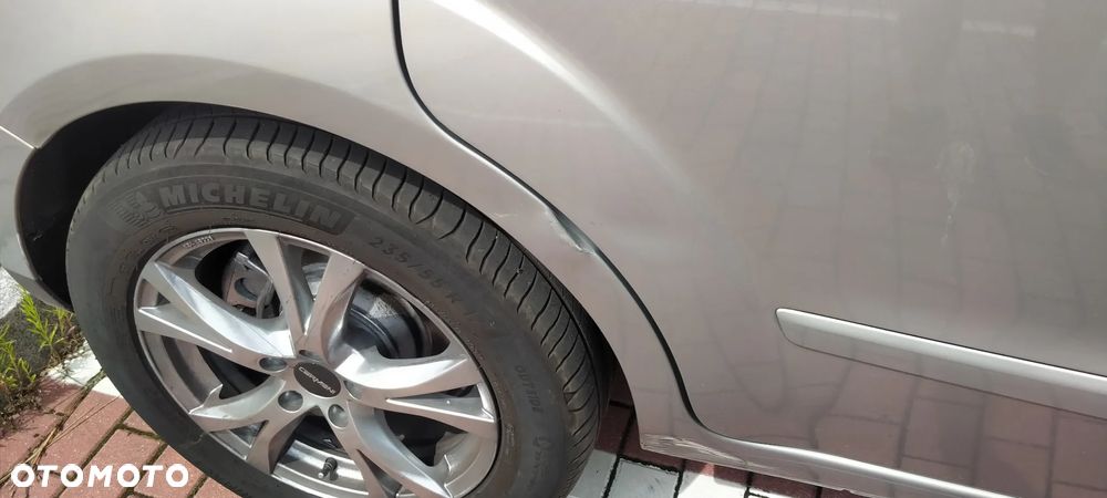 Ford S-Max - 14