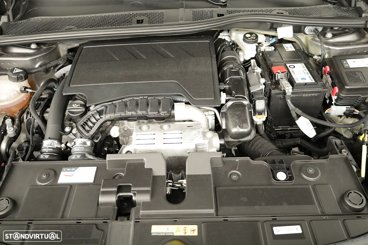 Citroën C4 1.2 PureTech Plus EAT8 - 22