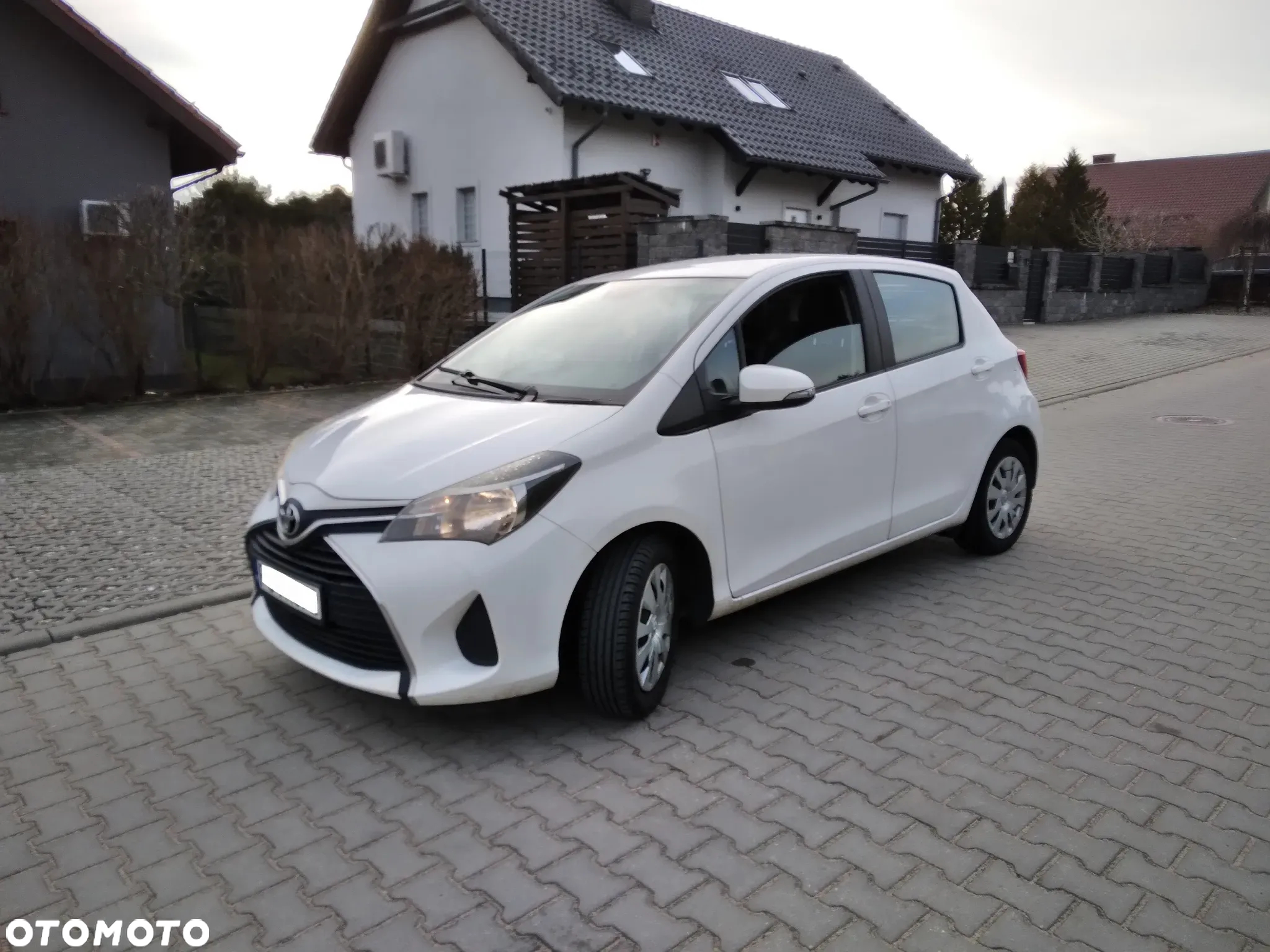 Toyota Yaris 1.0 Active - 21