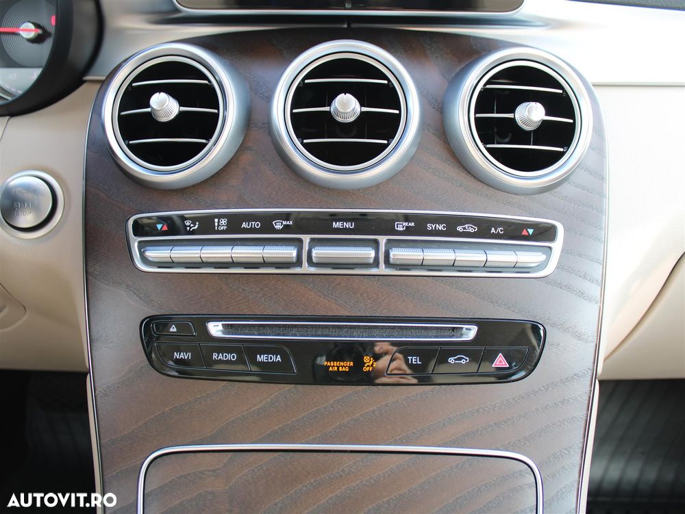 Mercedes-Benz GLC Coupe 250 d 4Matic 9G-TRONIC AMG Line - 19