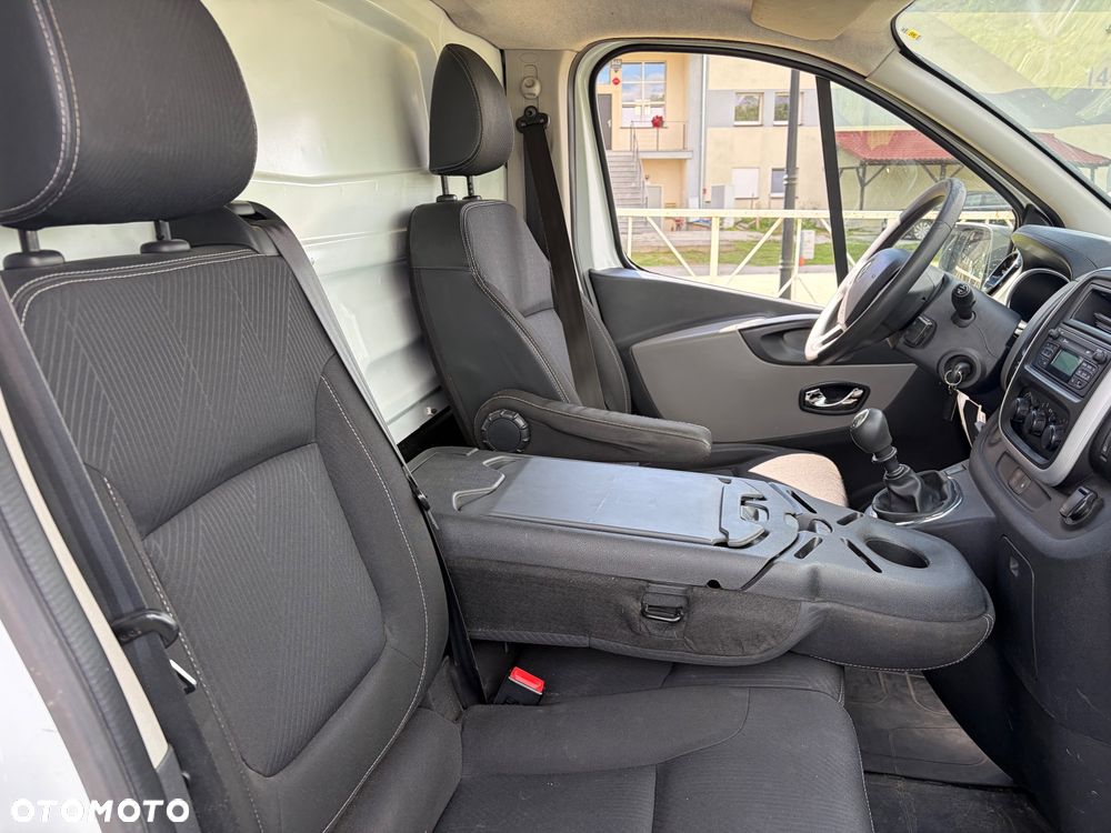 Renault Trafic - 9